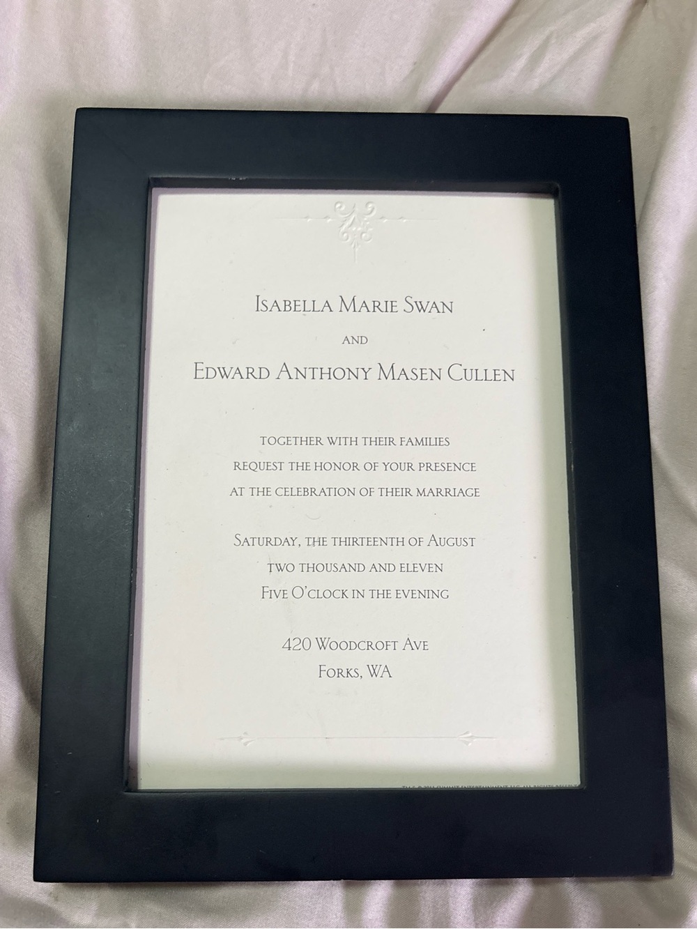 Collectible Twilight Breaking Dawn Black Frame Wedding Invitation 9” x 6.5”